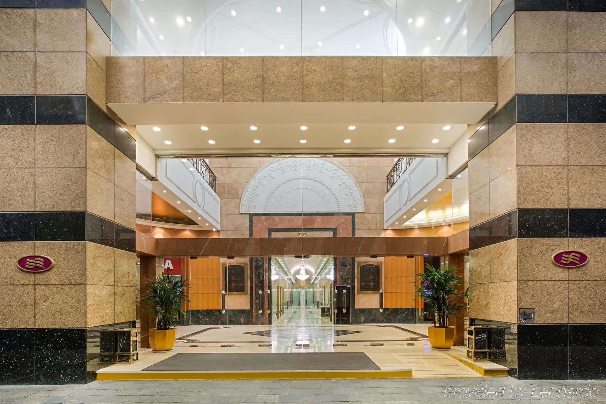 Crowne Plaza Nanjing Hotels & Suites Экстерьер фото
