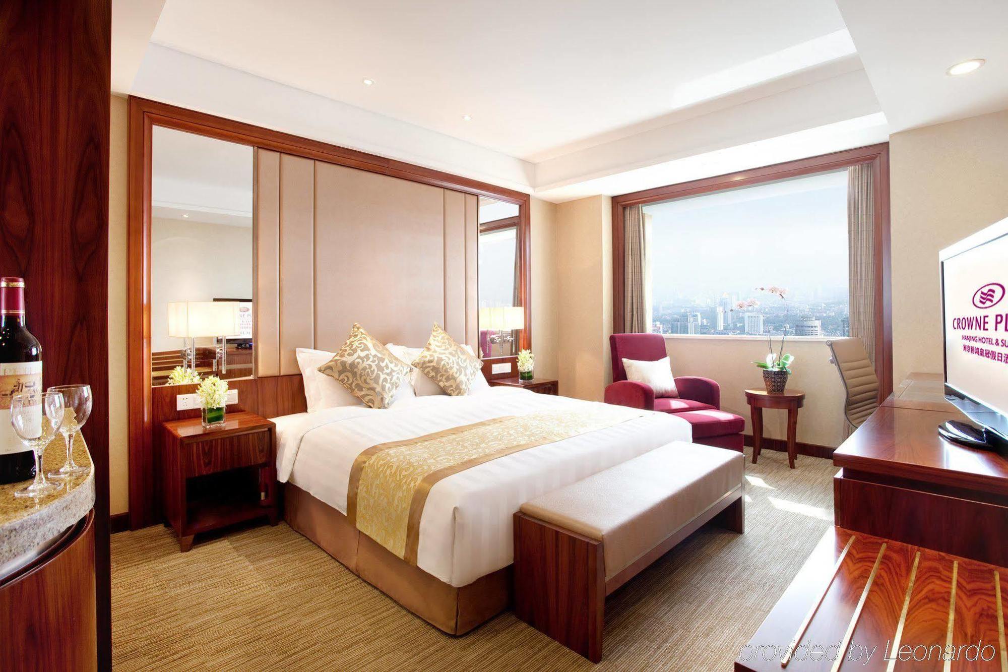 Crowne Plaza Nanjing Hotels & Suites Номер фото