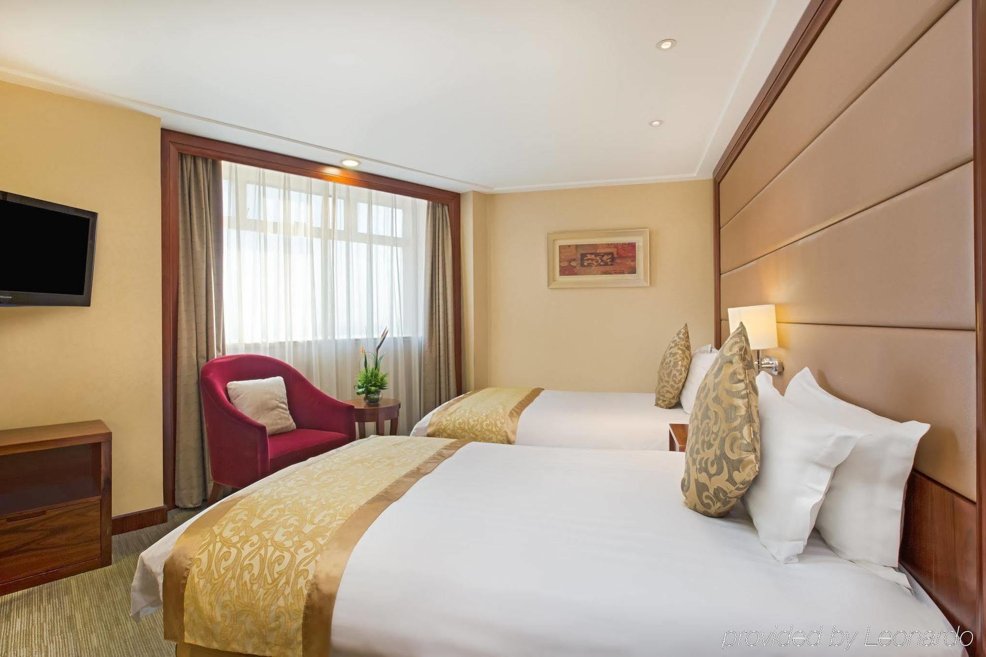 Crowne Plaza Nanjing Hotels & Suites Экстерьер фото