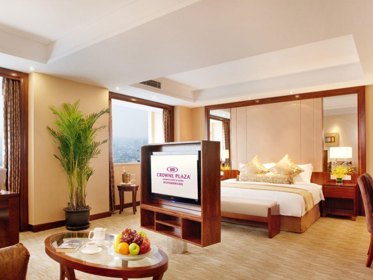 Crowne Plaza Nanjing Hotels & Suites Экстерьер фото